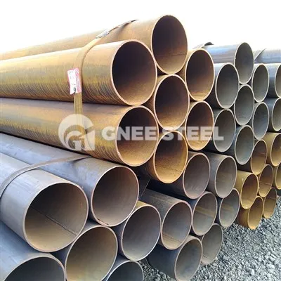ASTM A672 C70 CL22 EFW パイプ